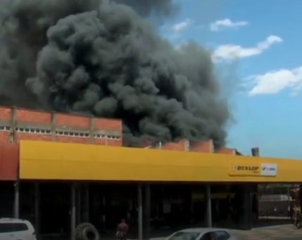 Ex-funcionário é preso por incendiar loja de pneus em Teresina