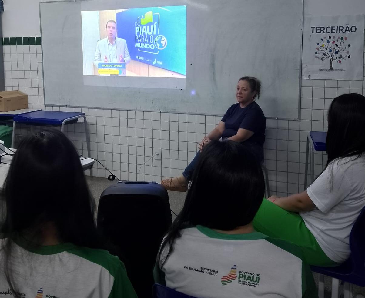 Do Piauí para o Mundo: estudantes da rede estadual participam de revisão e intensificam preparação para seletiva