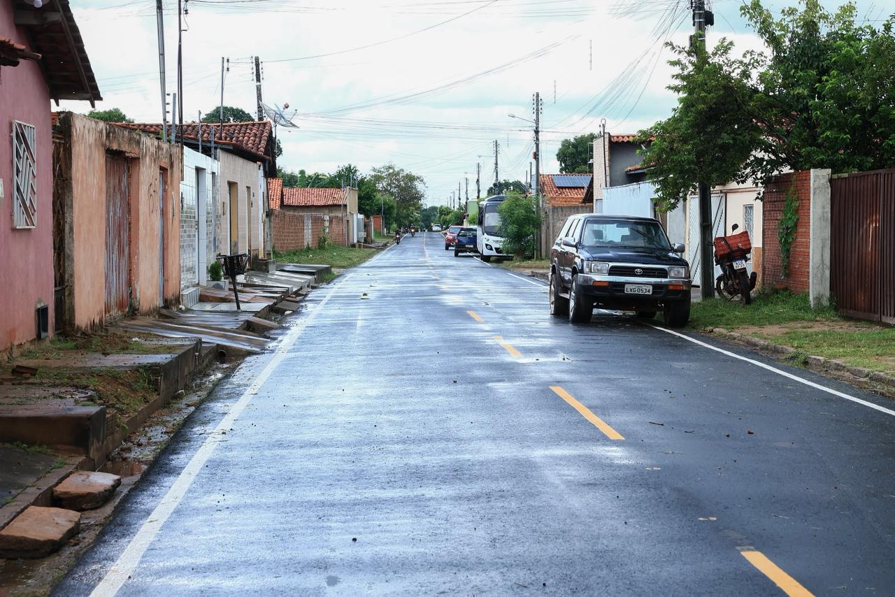 Governo do Estado executa obras de pavimentação asfáltica em Piripiri e Capitão de Campos