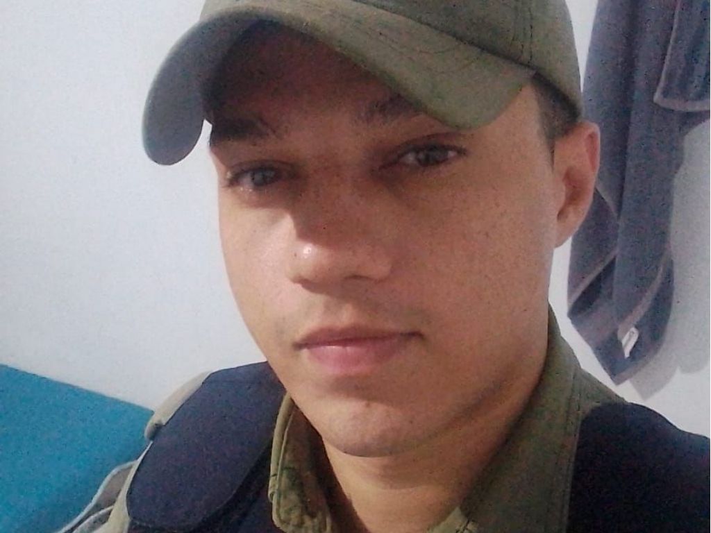 PM é acusado de agredir namorada em Teresina; vítima pediu socorro em grupos de WhatsApp