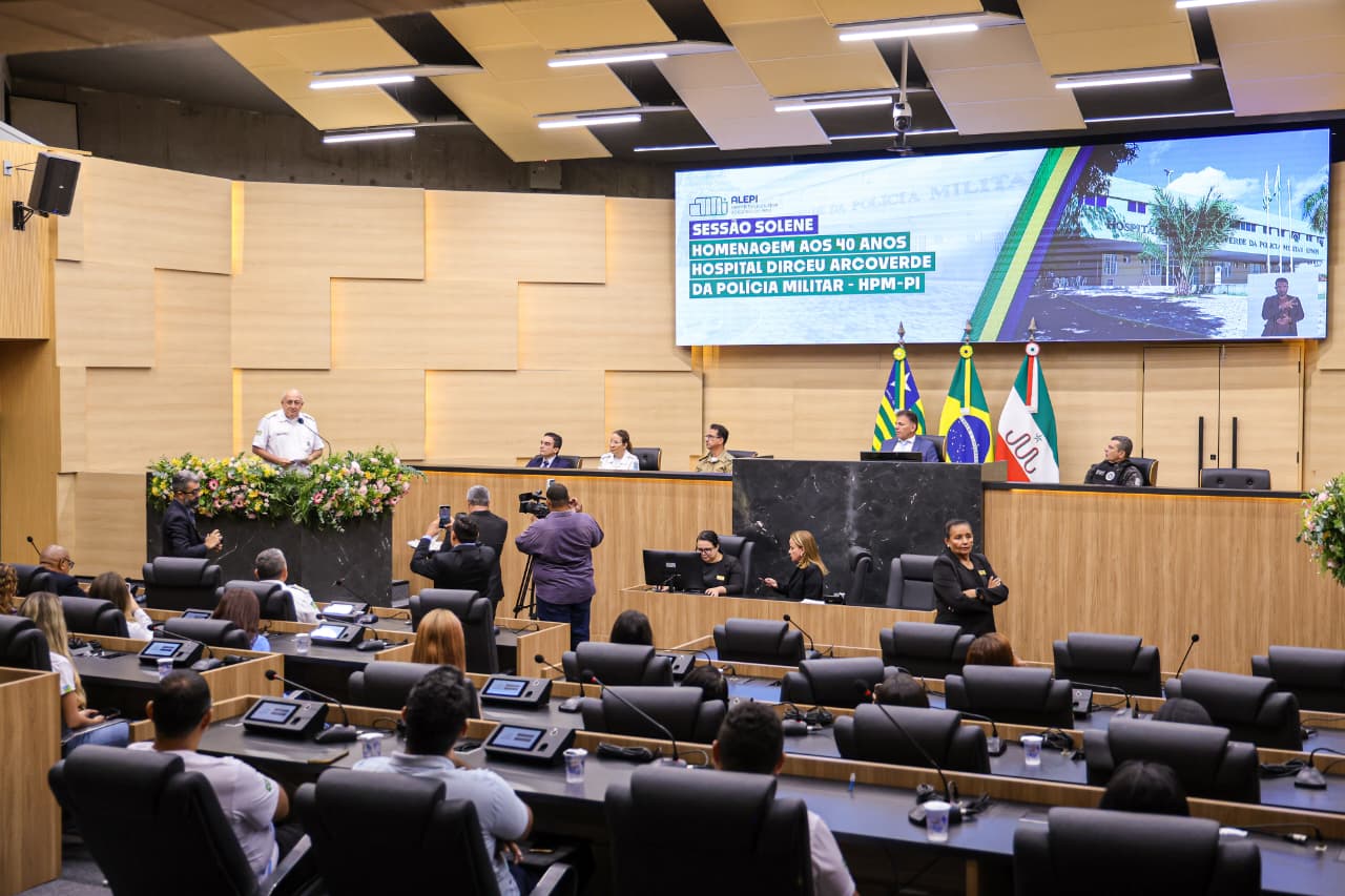 Sessão solene celebra 40 anos do Hospital da Polícia Militar do Piauí