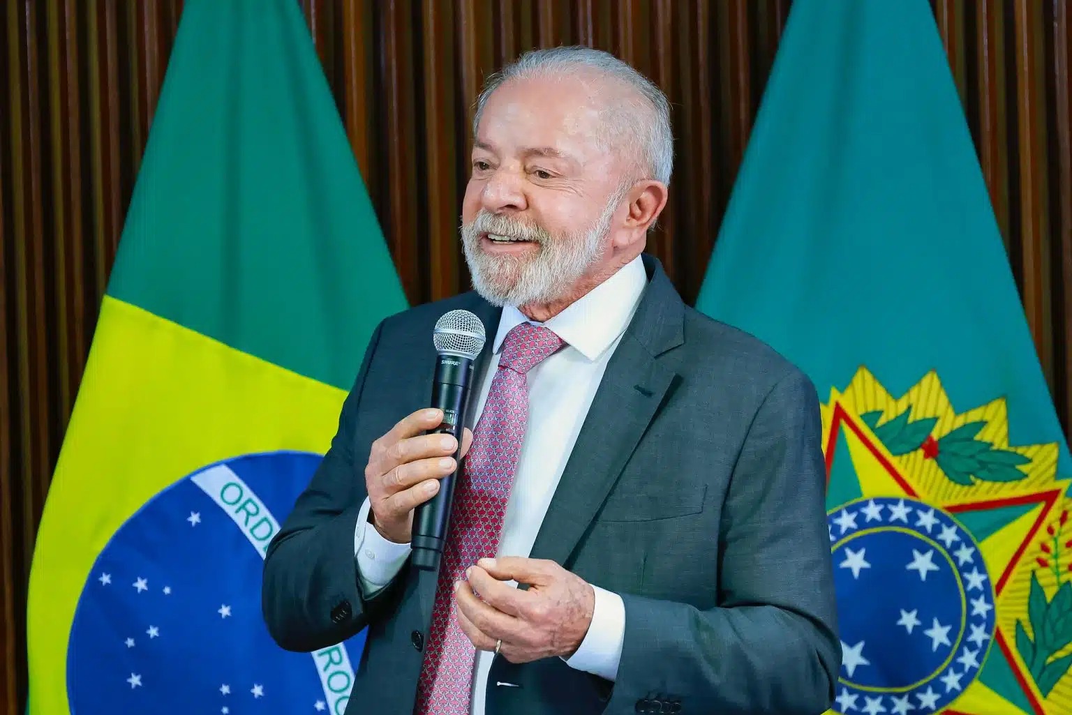 Lula suspende multas do pedágio free flow