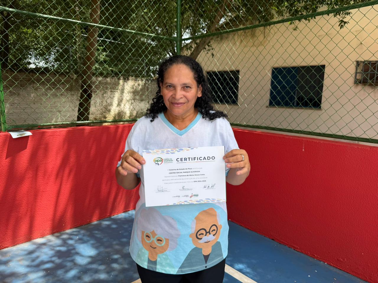 Comunidade do Parque Alvorada celebra quadra poliesportiva reformada pelo Orçamento Participativo