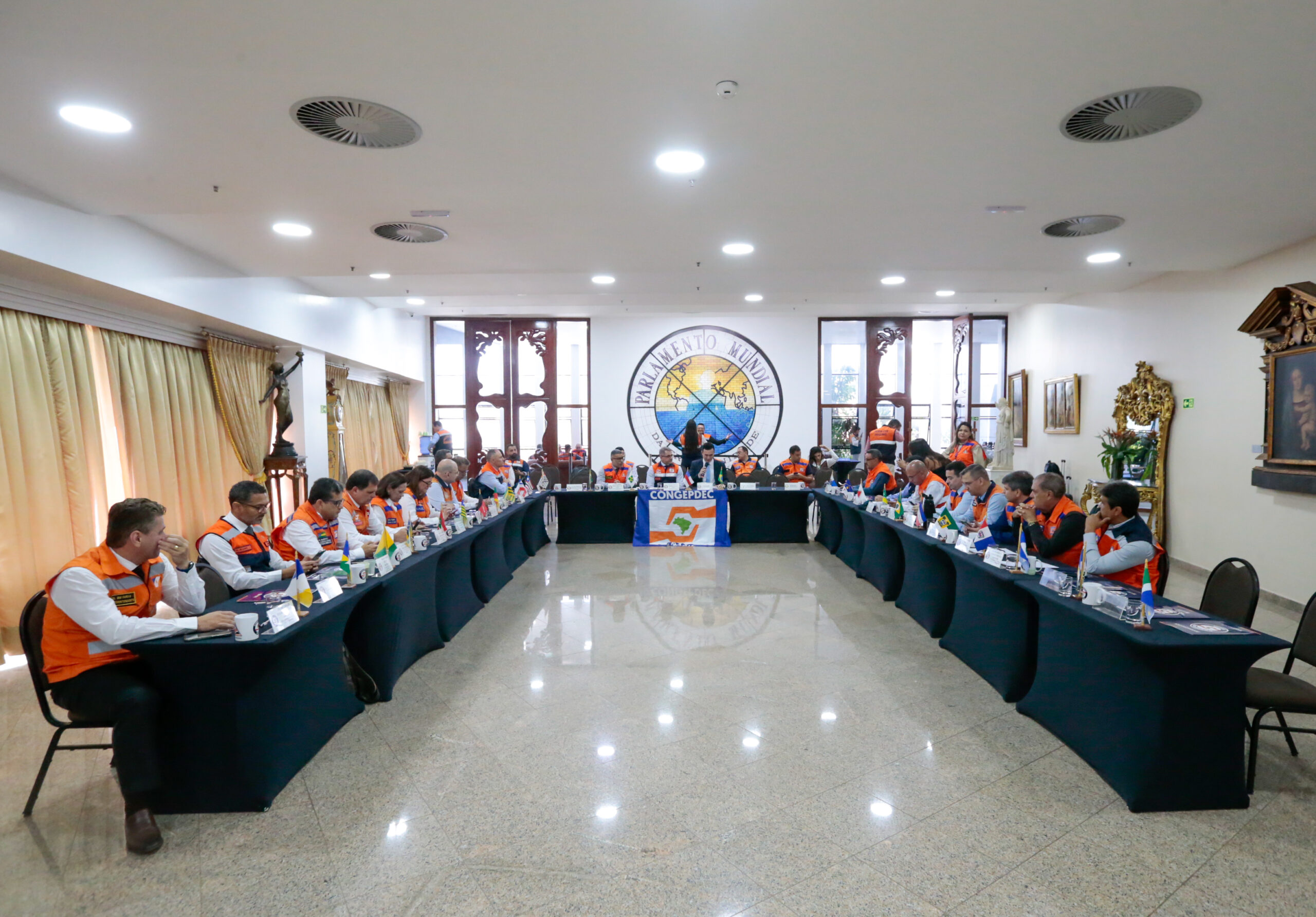 Defesa Civil do Piauí participa de encontros em Brasília para alinhar estratégias e fortalecer atuação conjunta com o governo federal