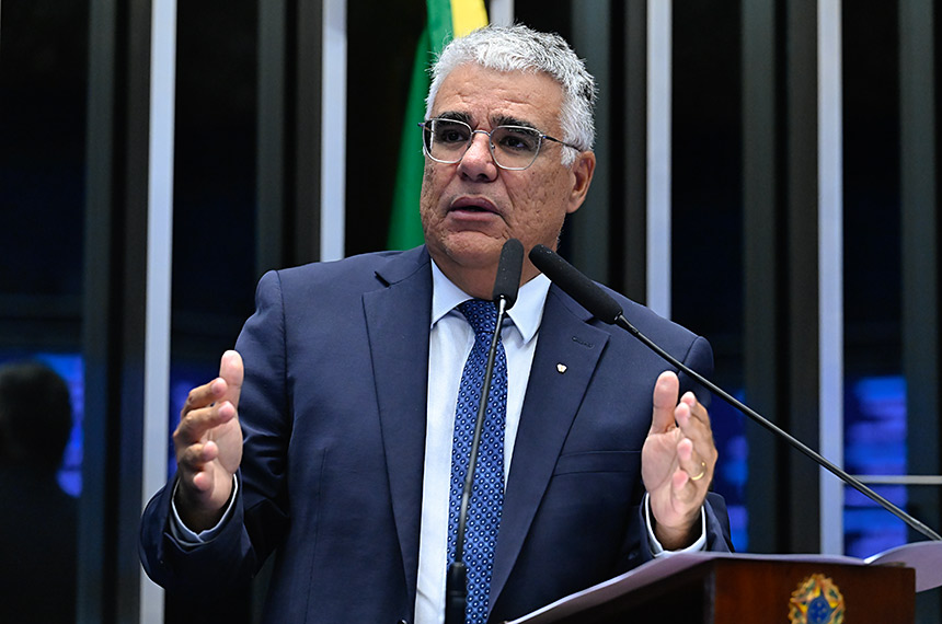 Girão critica atuação da PF e aponta restrições à liberdade de expressão