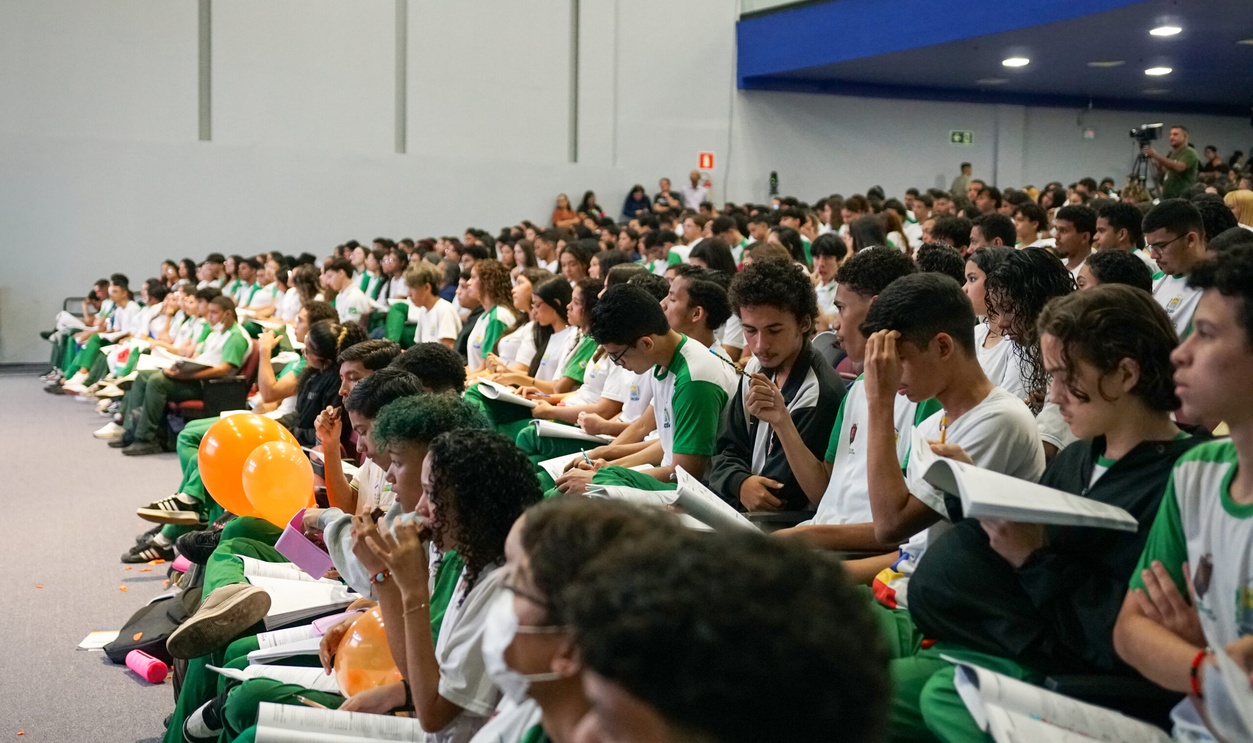 Seduc inicia preparação de estudantes da rede estadual de ensino para o Enem 2026