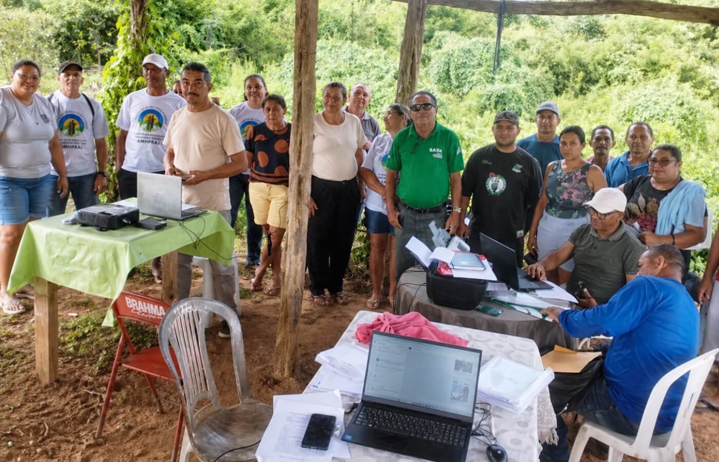Emissão do Cadastro da Agricultura Familiar no Assentamento Sapucarana amplia acesso a políticas públicas na zona rural de Teresina