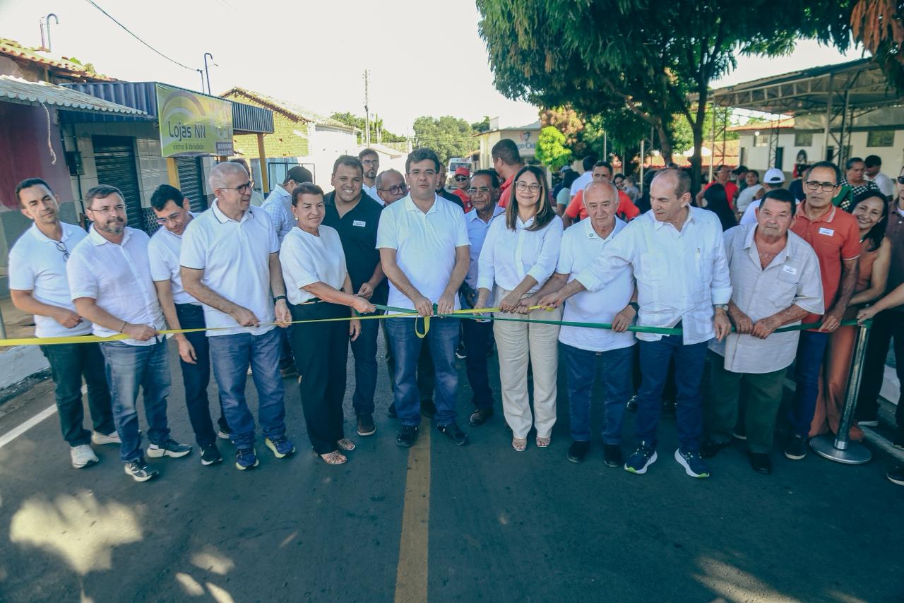 Rafael inaugura asfalto de quatro vias em Landri Sales e autoriza recuperação da PI-219