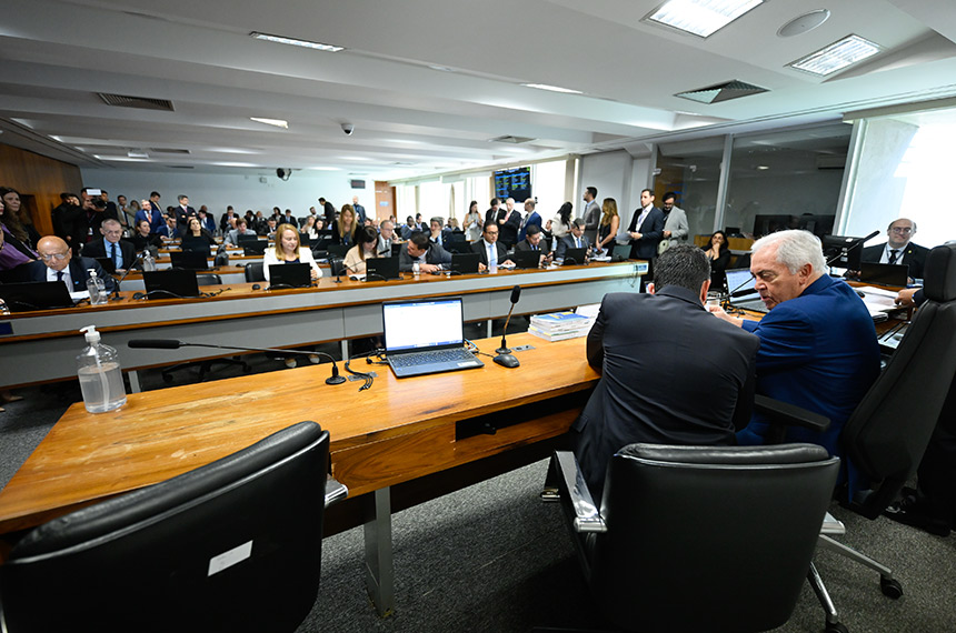 Projeto que torna imprescritíveis estupro e feminicídio está na pauta da CCJ