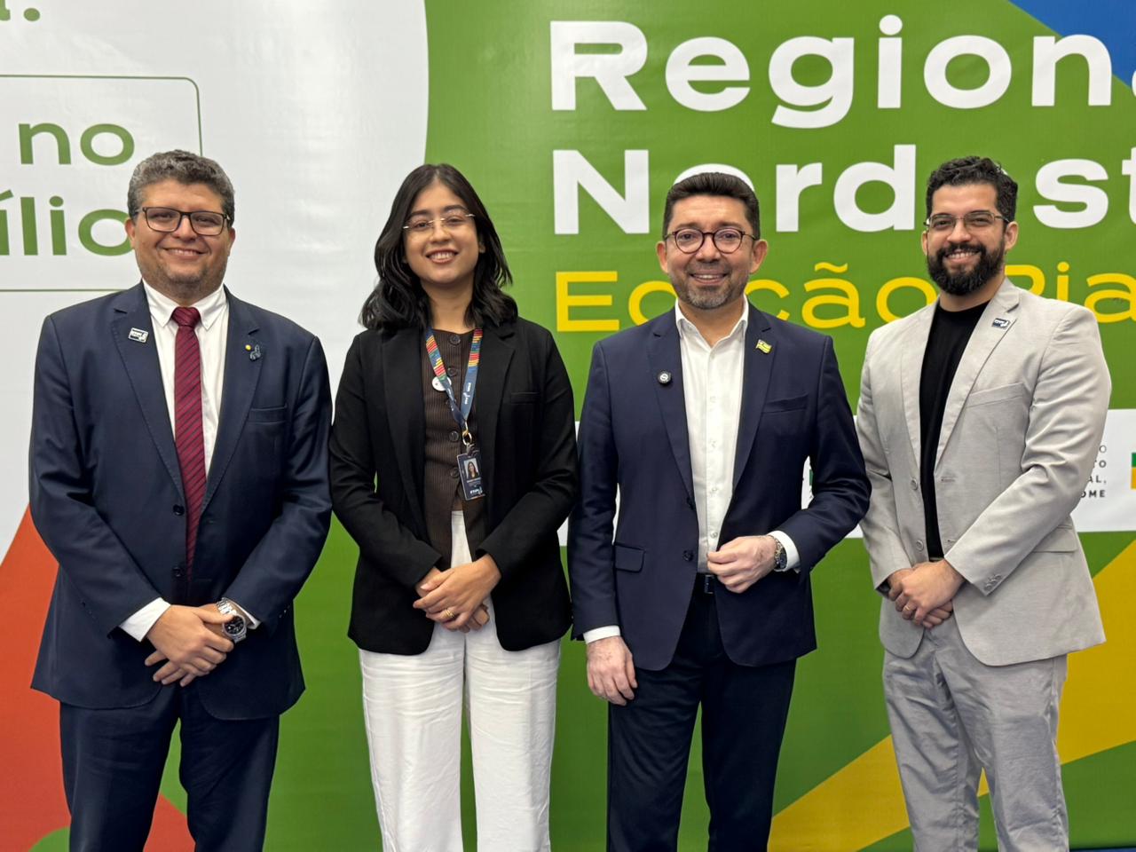 Etipi apresenta plataforma Piauí Primeira Infância em encontro regional de assistência social