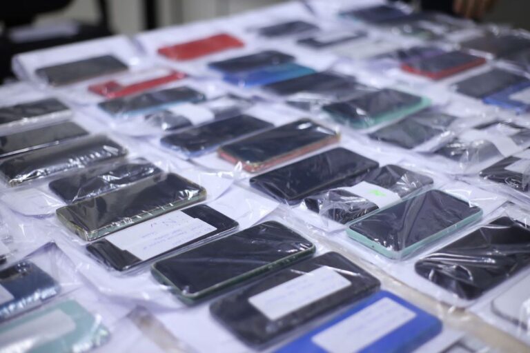 Secretaria da Segurança realiza, na segunda (11), restituição de 153 celulares recuperados; confira a lista de proprietários
