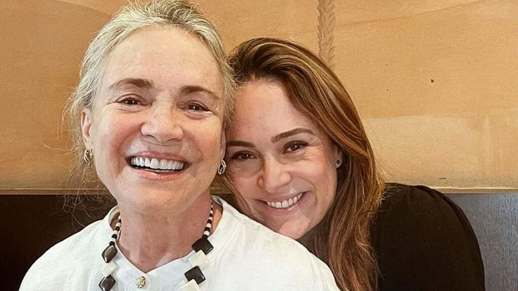 Gabriela Duarte discute ruptura com Regina Duarte