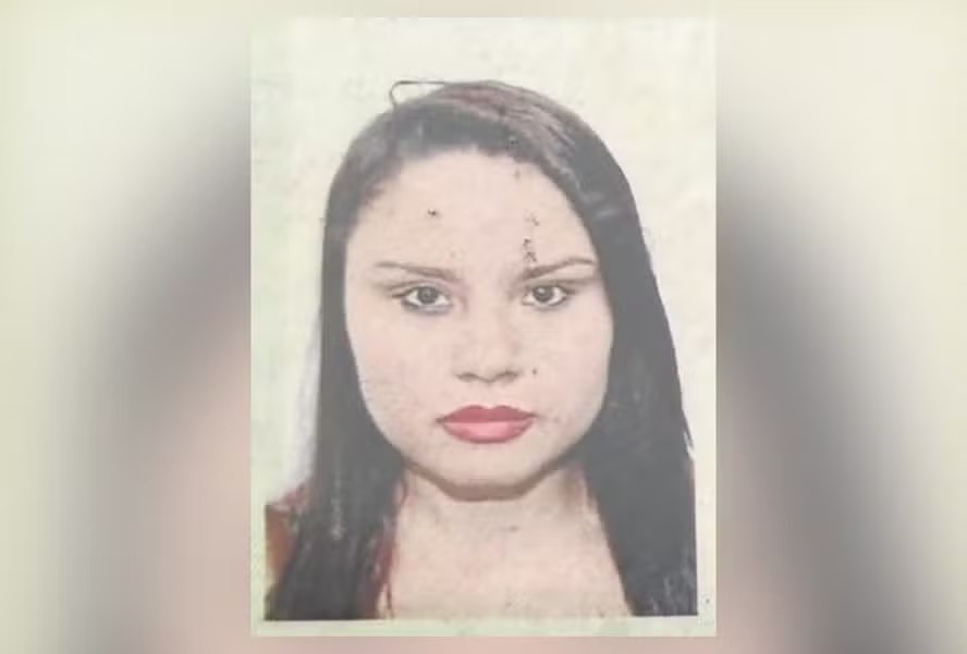 Passageira morre baleada em carro de aplicativo após briga de trânsito no RJ
