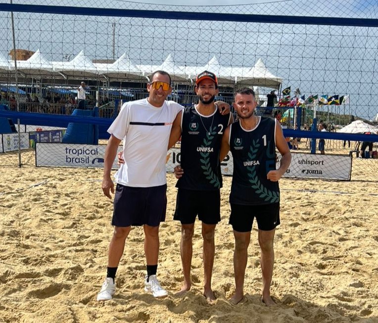 Vôlei de praia piauiense garante vaga na primeira divisão dos Jogos Universitários Brasileiros 2027
