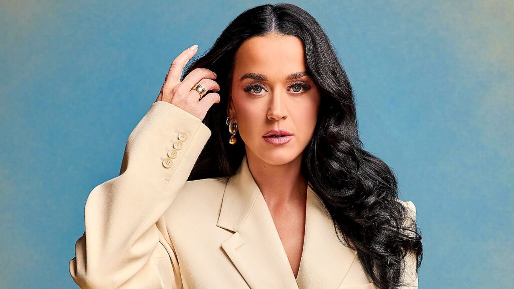 Katy Perry conquista mansão e pede US$ 5 milhões