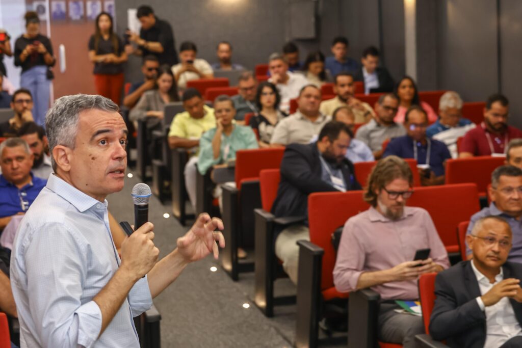 Pacto pela Economia: Seplan reúne prefeitos e equipes de 12 municípios para discutir desenvolvimento econômico local