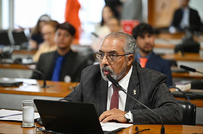 Acolhida sugestão legislativa de destinar multas do FGTS direto ao trabalhador