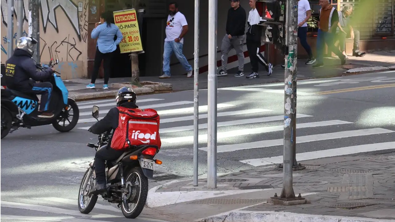 Sociedade do desempenho: como o trabalho mudou na era dos aplicativos
