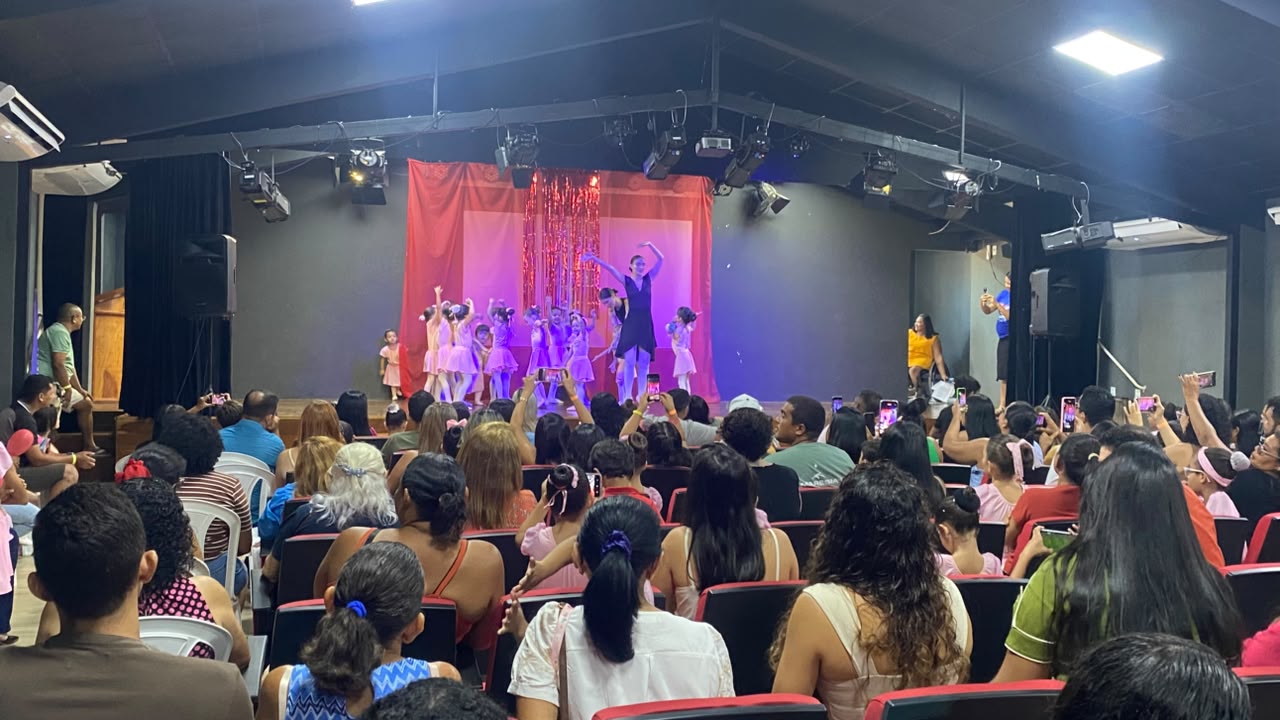 CSU do Parque Piauí realiza programação alusiva ao Dia das Mães com espetáculo de balé e integração comunitária