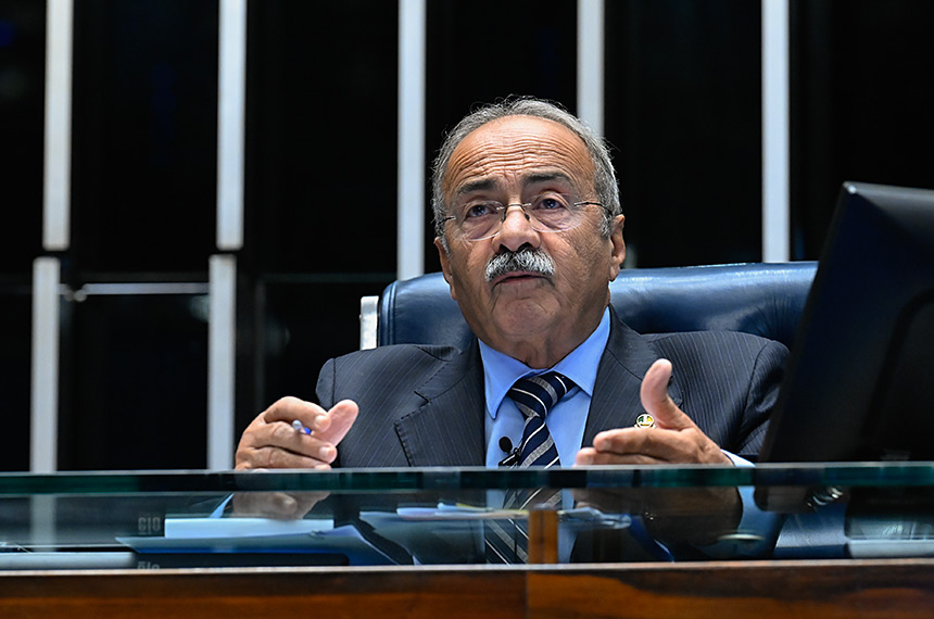 Chico Rodrigues anuncia repasse para reduzir tarifa de energia em Roraima