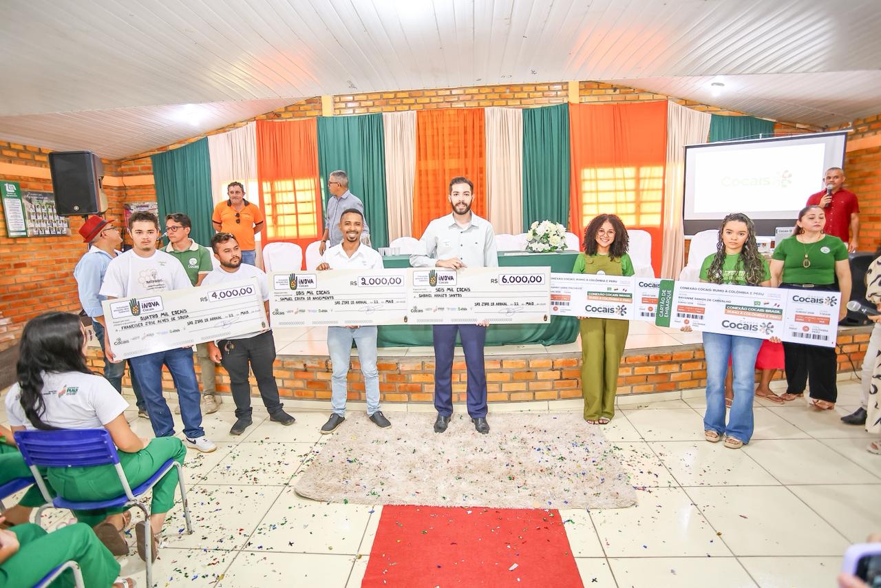 Projeto de Esperantina transforma casca de babaçu em combustível e vence concurso Inova Cocais