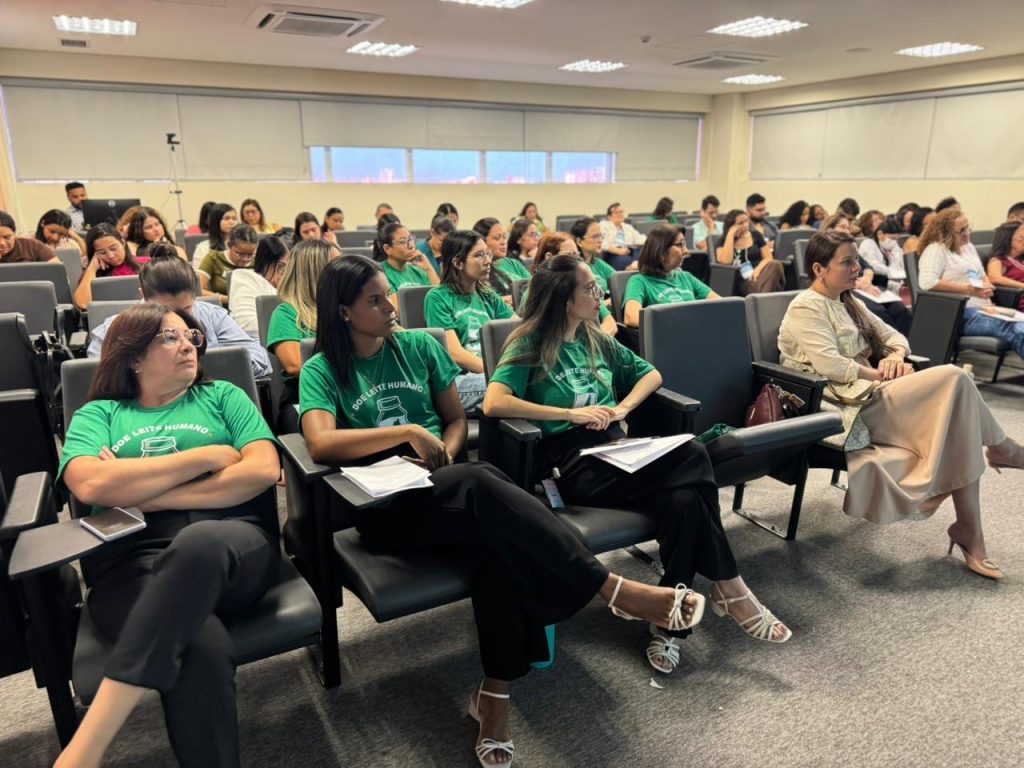 Nova Maternidade fortalece debate sobre rede de apoio à doação de leite humano no Piauí durante fórum