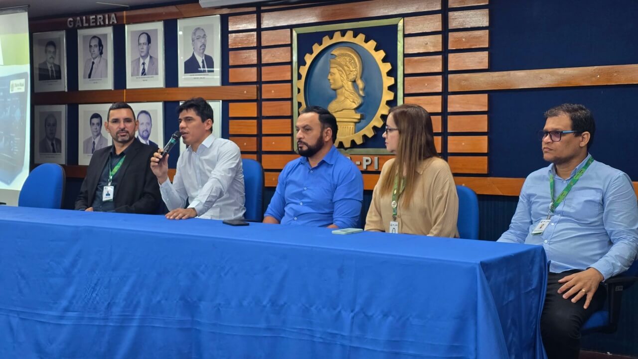 Adapi apresenta novas medidas de controle de estoque para revendas de agrotóxicos no Piauí