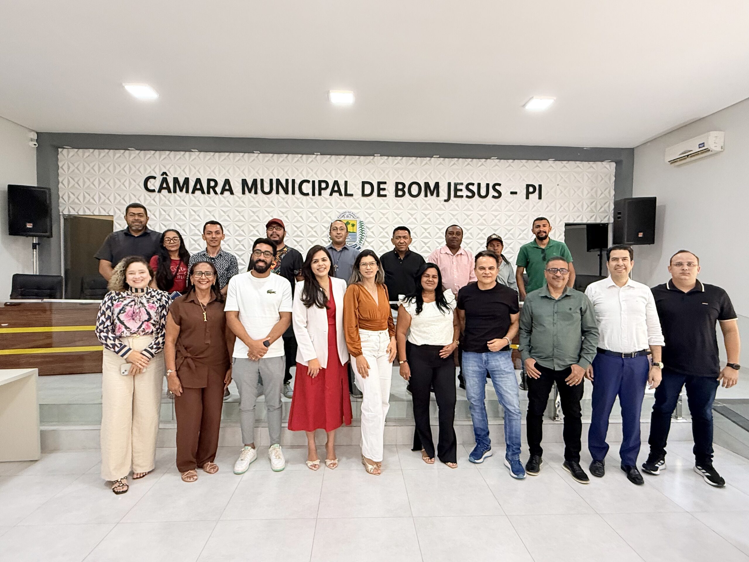Secretaria do Turismo fortalece governança regional em reunião com municípios do Polo das Nascentes