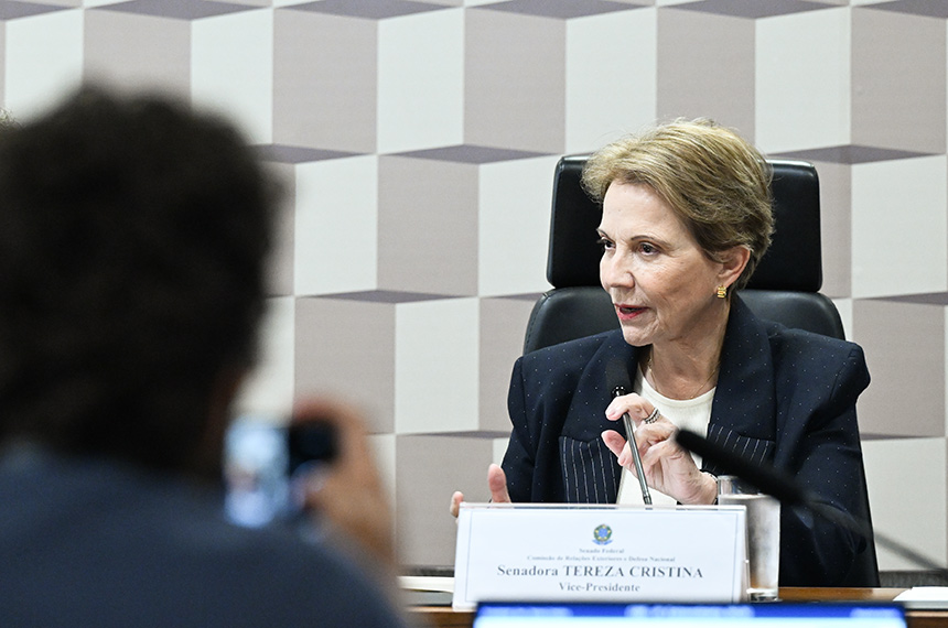 Debate alerta para papel estratégico do Brasil na disputa por minerais críticos
