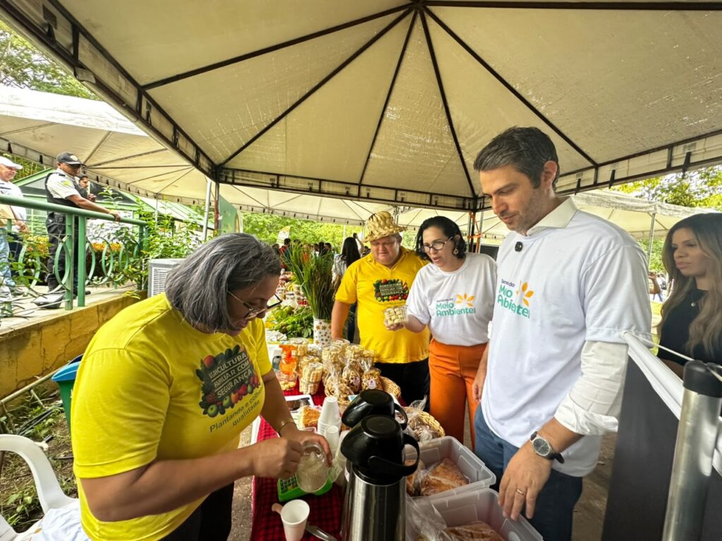 Blitz reúne estudantes e educadores durante programação da Semana do Meio Ambiente em Teresina