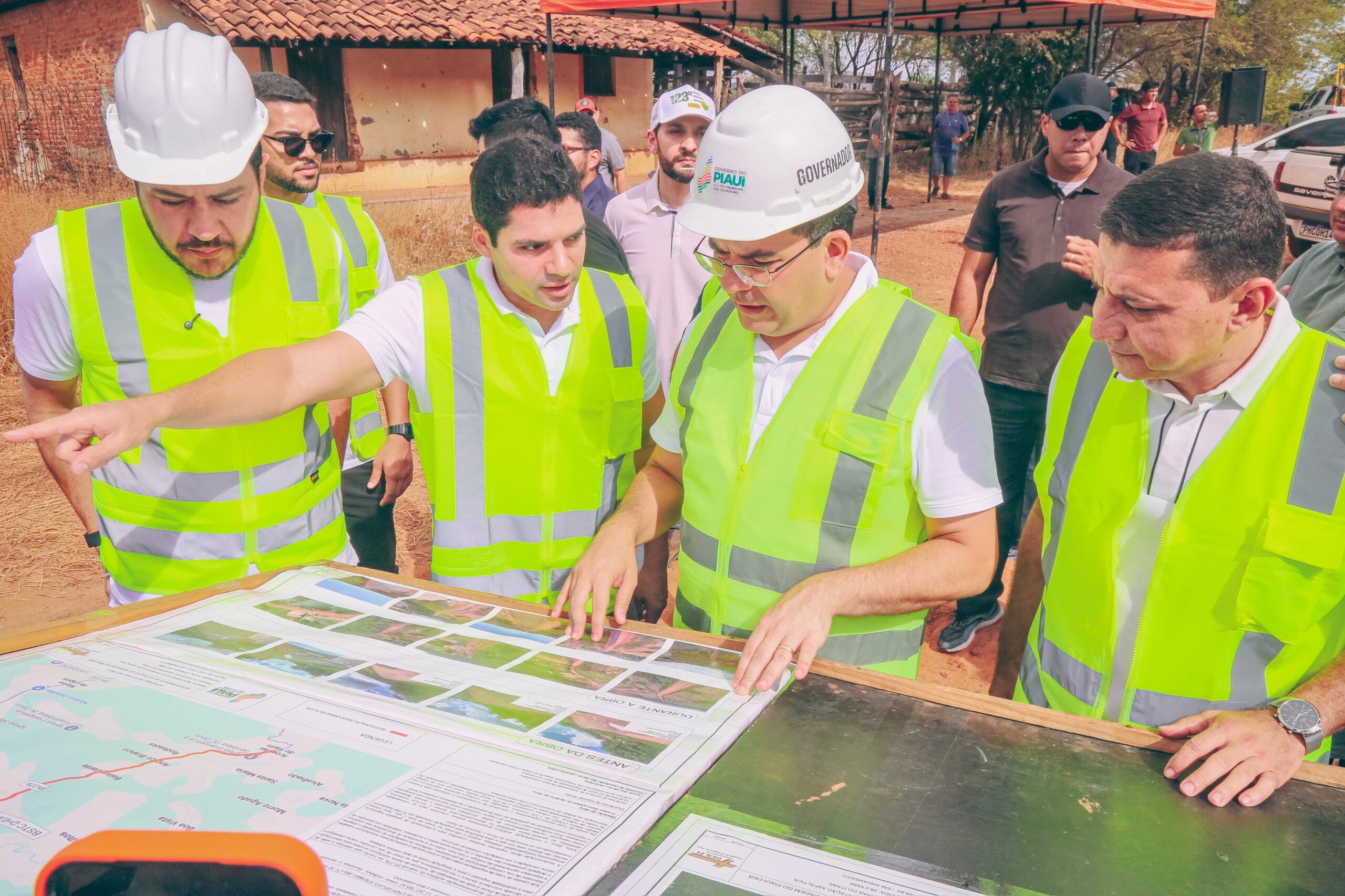 Governo recupera PI-379 e Rafael Fonteles anuncia ligação de Aroeiras do Itaim a Itainópolis