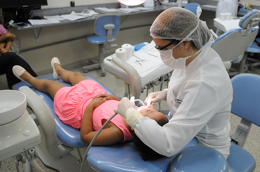 Lei institui o Julho Laranja para conscientizar sobre saúde ortodôntica infantil