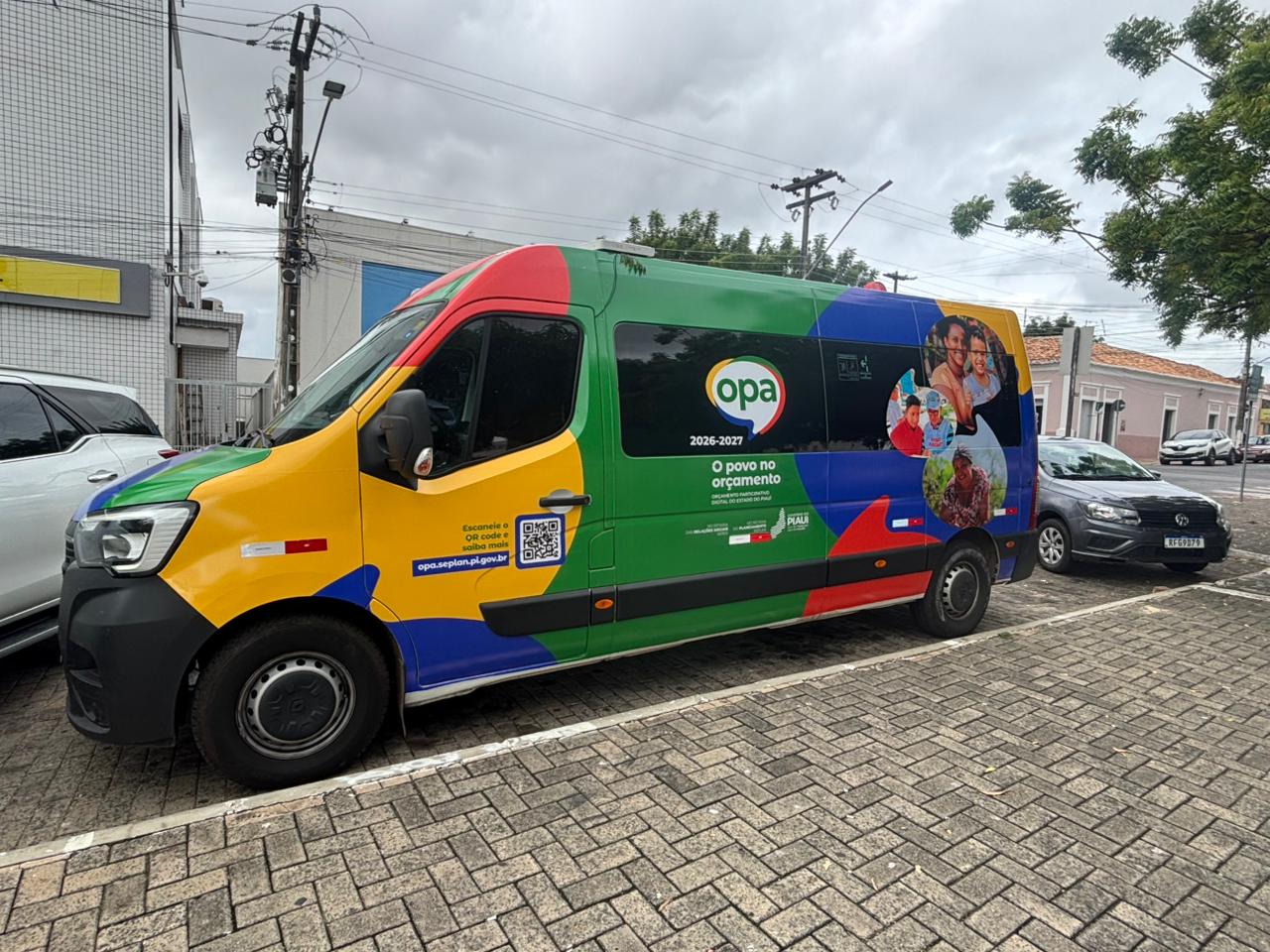 Entidades comunitárias podem agendar vans para votação do OPA a partir desta terça (9); saiba como solicitar