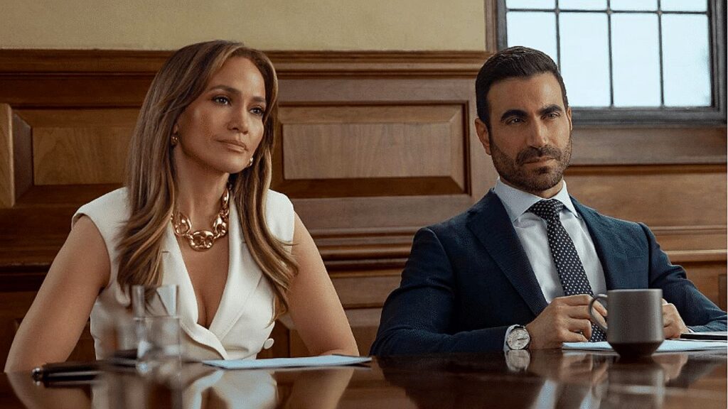 Jennifer Lopez desmente romance com ator de Ted Lasso