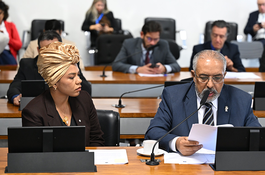 Avança projeto que cria o Dia Nacional dos Congados e Reinados