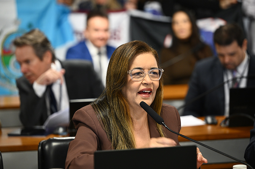Setembro Roxo, para conscientizar sobre a fibrose cística, vai a sanção