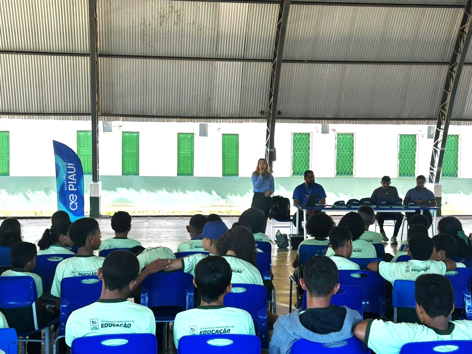 Águas do Piauí promove ação educativa com 110 estudantes na Semana do Meio Ambiente em Lagoa do Piauí