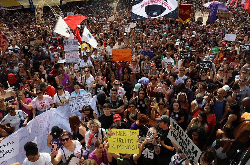 Senado analisa propostas de agenda legislativa sobre direitos das mulheres