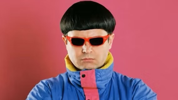 Cantor Oliver Tree e youtuber argentino Gaspi estão entre vítimas de acidente de helicópteros no Rio