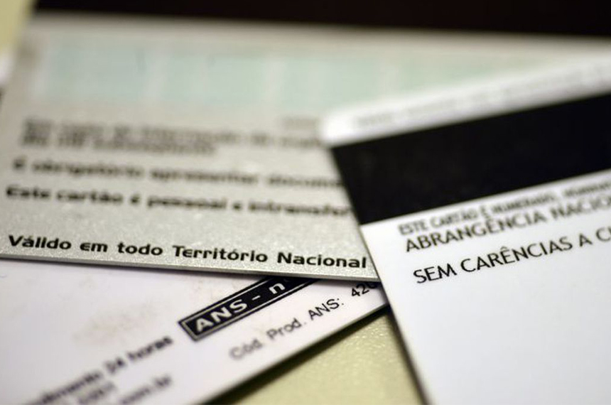 Projeto permite deduzir do IRPF cobrança médica posterior ao óbito de dependente