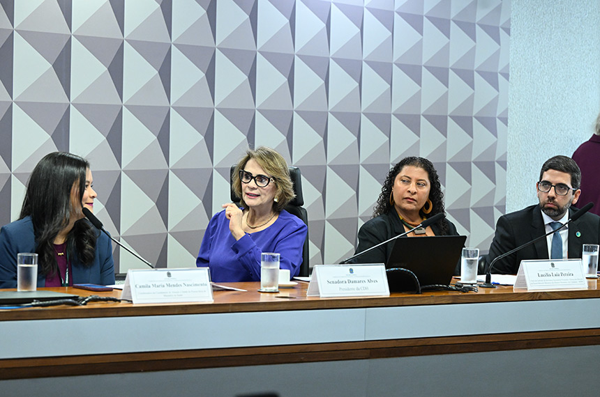 Dignidade da pessoa idosa recebe incentivo em debate na CDH