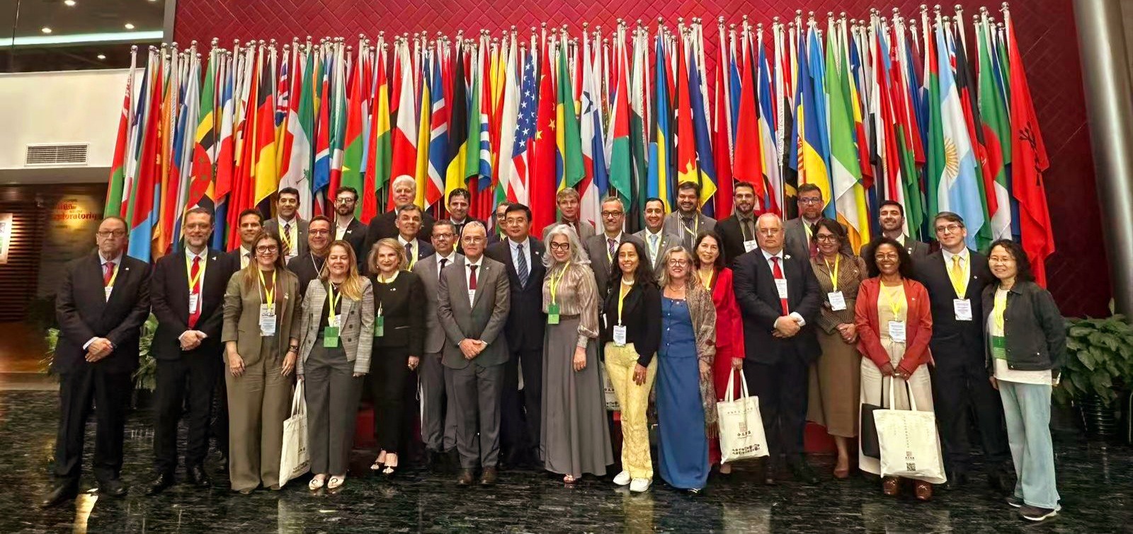 Uespi fortalece cooperação internacional em missão à China