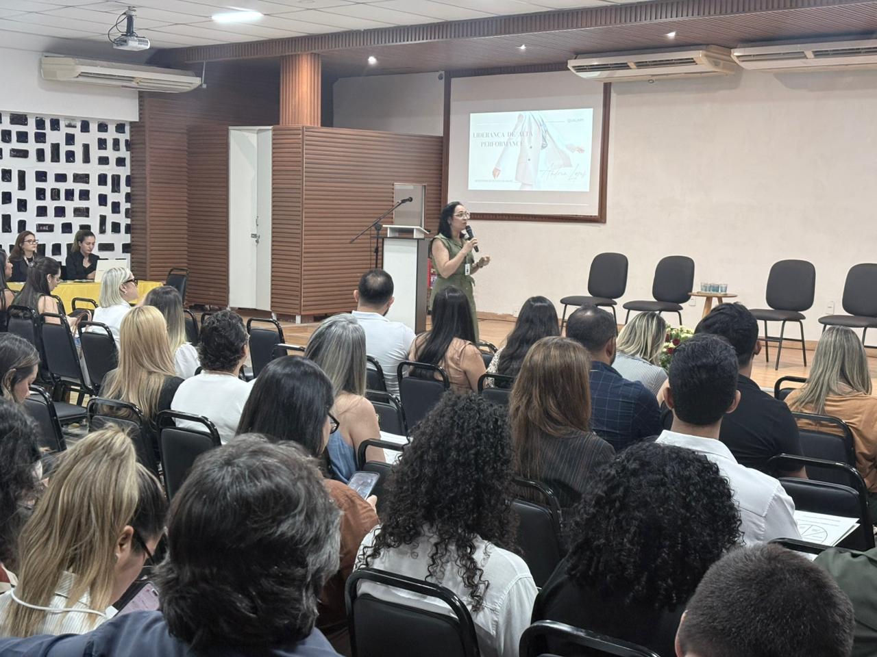 Gestores hospitalares participam de qualificação para elevar qualidade do SUS no Piauí