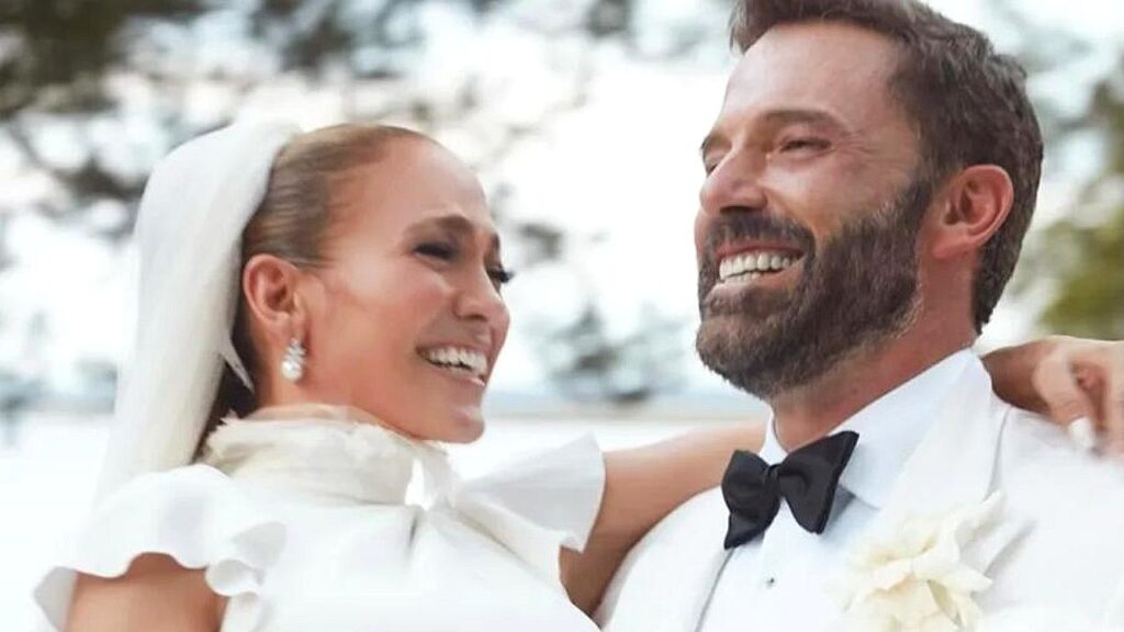 Jennifer Lopez revela decisão após divórcio de Ben Affleck