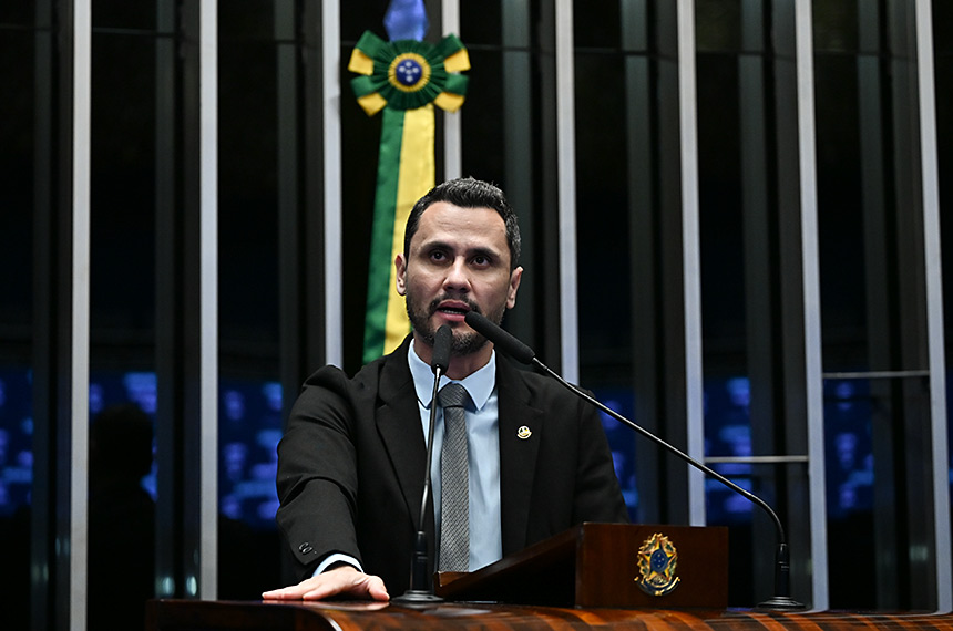 Cleitinho critica atuação de órgãos ambientais e regulatórios