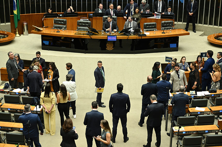 Congresso prevê votar nesta quinta dezenas de vetos e créditos adicionais