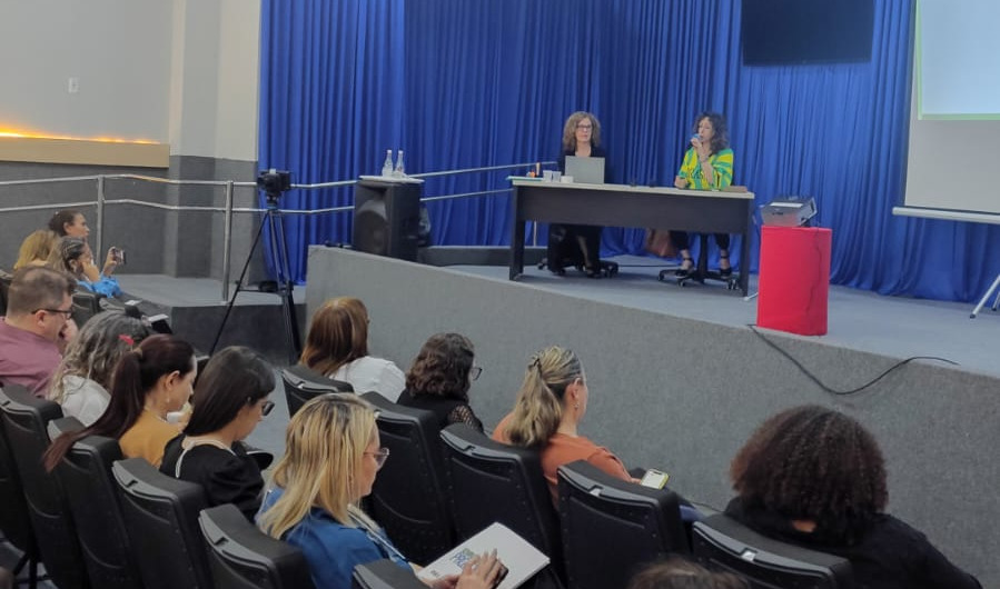 Seduc realiza seminário sobre educação especial inclusiva e fortalece cooperação internacional