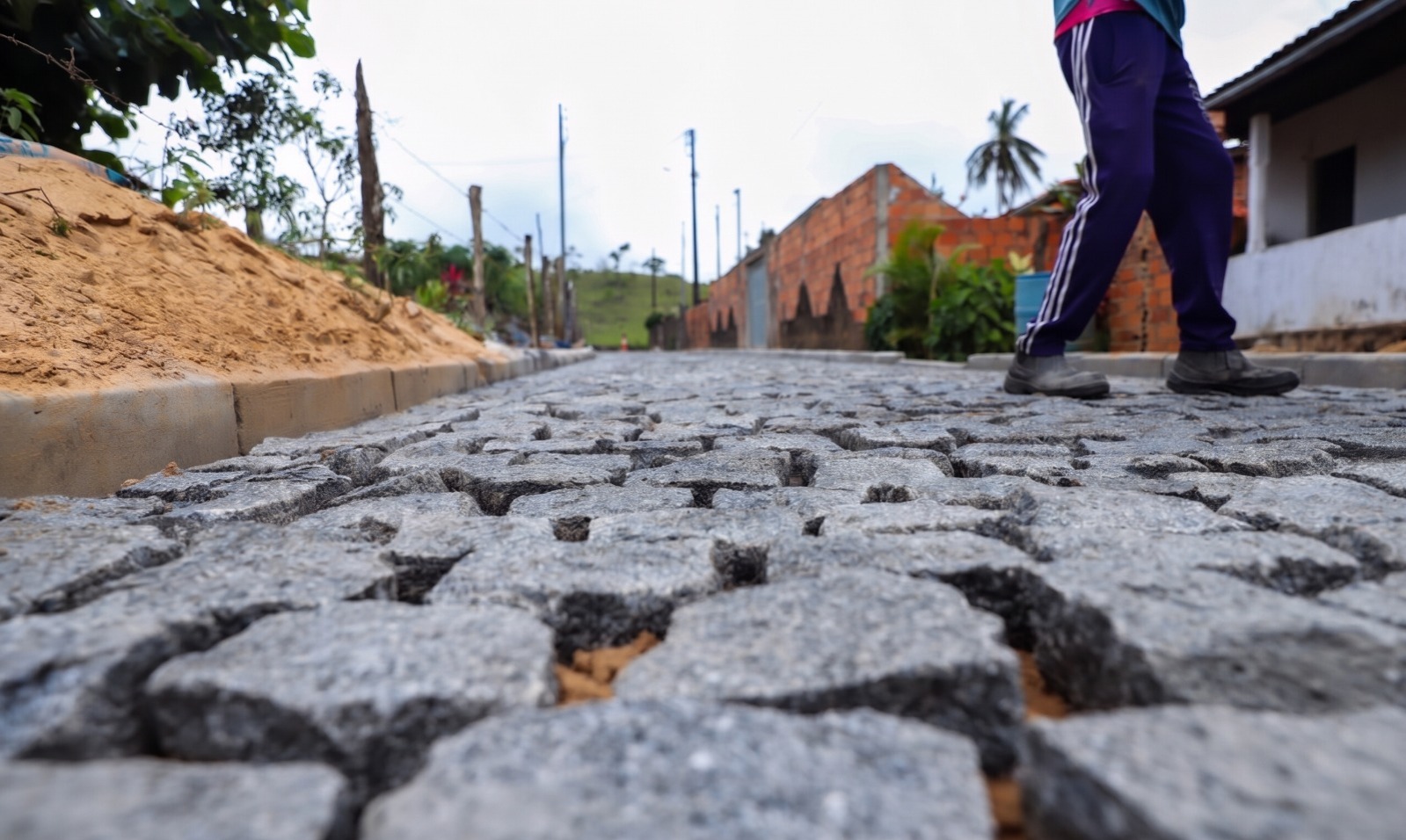 Idepi inicia calçamento de vias públicas e amplia infraestrutura urbana em Picos